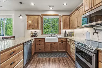 136 Zephyr Dr, Silver Lake, WA 98645 - Photo 3