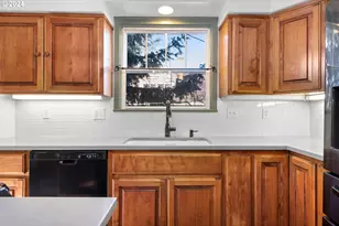 1706 Oak St, La Grande, OR 97850 - Photo 11