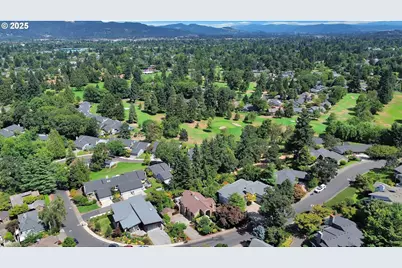 410 Spyglass Dr, Eugene, OR 97401 - Photo 47