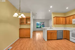 1198 SE Bacarra St, Hillsboro, OR 97123 - Photo 21