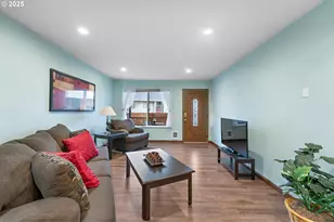 12065 SW King Arthur St, King City, OR 97224 - Photo 5