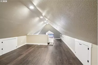 2451 SE Yamhill St, Portland, OR 97214 - Photo 35