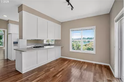 422 N Lakefair Cir, Keizer, OR 97303 - Photo 9
