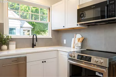 2931 SE 67th Ave, Portland, OR 97206 - Photo 13