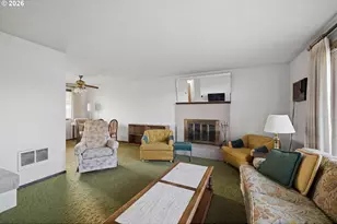 334 S Cascade Dr, Woodburn, OR 97071 - Photo 7