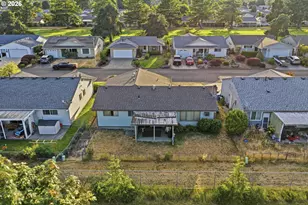 334 S Cascade Dr, Woodburn, OR 97071 - Photo 25