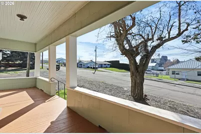 923 Fulton St, Wasco, OR 97065 - Photo 11