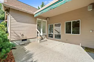 15331 SW Peachtree Dr, Portland, OR 97224 - Photo 37