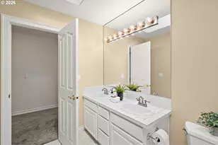 15331 SW Peachtree Dr, Portland, OR 97224 - Photo 33