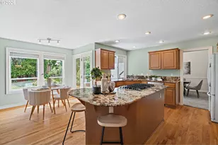 15331 SW Peachtree Dr, Portland, OR 97224 - Photo 11