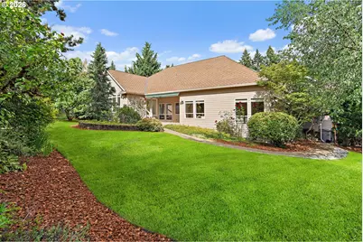 15331 SW Peachtree Dr, Portland, OR 97224 - Photo 39