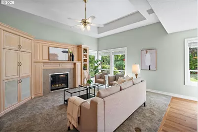15331 SW Peachtree Dr, Portland, OR 97224 - Photo 17