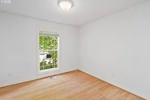 15331 SW Peachtree Dr, Portland, OR 97224 - Photo 35