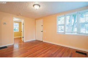 3915 I St, Vancouver, WA 98663 - Photo 3