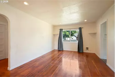 608 16th Ave, Longview, WA 98632 - Photo 5