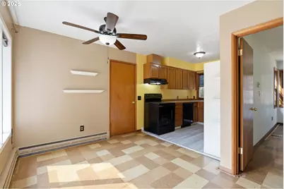 3711 NE 90th Ave, Portland, OR 97220 - Photo 11