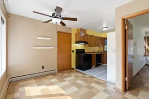 3711 NE 90th Ave, Portland, OR 97220 - Photo 11