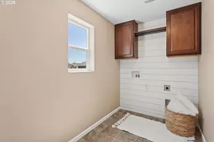 5535 Excaliber Ln, Eugene, OR 97402 - Photo 25