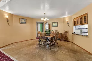 41743 Deerhorn Rd, Springfield, OR 97478 - Photo 17