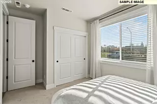 18801 NE 41st Pl, Vancouver, WA 98686 - Photo 17