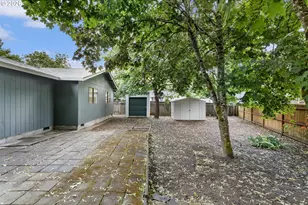 618 NE Bockes Loop, Sheridan, OR 97378 - Photo 39