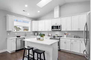 7071 NE 17th Ave, Portland, OR 97211 - Photo 9