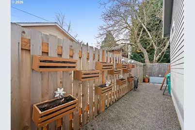 7071 NE 17th Ave, Portland, OR 97211 - Photo 25