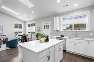 7071 NE 17th Ave, Portland, OR 97211 - Photo 11