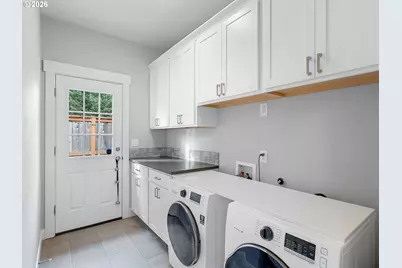 7071 NE 17th Ave, Portland, OR 97211 - Photo 21