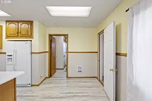 430 Division Ave, Drain, OR 97435 - Photo 21