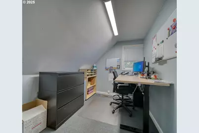 27001 NW Saint Helens Rd, Scappoose, OR 97056 - Photo 23