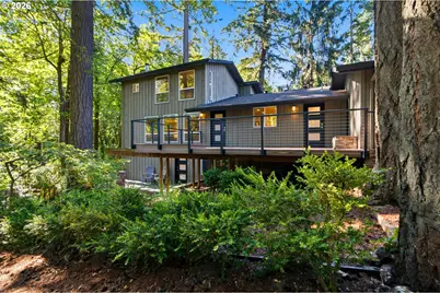 9040 SW 49th Ave, Portland, OR 97219 - Photo 33
