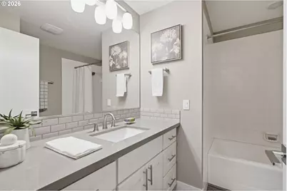 9040 SW 49th Ave, Portland, OR 97219 - Photo 19
