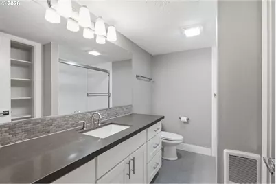 9040 SW 49th Ave, Portland, OR 97219 - Photo 29