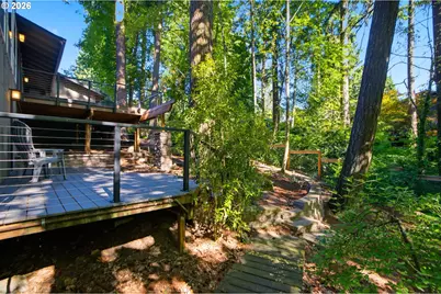 9040 SW 49th Ave, Portland, OR 97219 - Photo 37