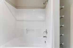 10593 SE 75th Ave, Milwaukie, OR 97222 - Photo 33