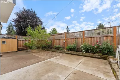 10593 SE 75th Ave, Milwaukie, OR 97222 - Photo 37