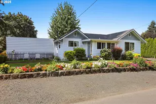 2011 River Loop 1, Eugene, OR 97404 - Photo 33