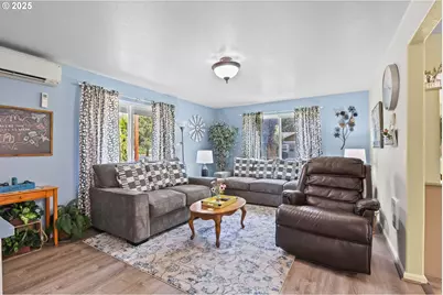 2011 River Loop 1, Eugene, OR 97404 - Photo 37