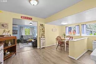 2011 River Loop 1, Eugene, OR 97404 - Photo 37