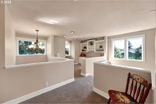 2011 River Loop 1, Eugene, OR 97404 - Photo 19