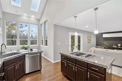 8047 SE 134th Dr, Portland, OR 97236 - Photo 5