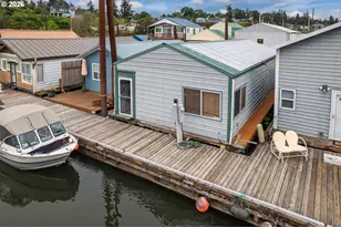 104 S River St, Saint Helens, OR 97051 - Photo 3