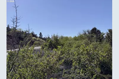 Troubador Trail #Lot 10, Klamath Falls, OR 97601 - Photo 27