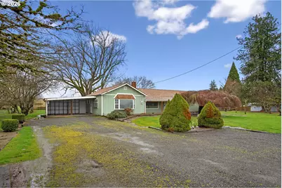 1605 NE Walnut Ave, McMinnville, OR 97128 - Photo 3