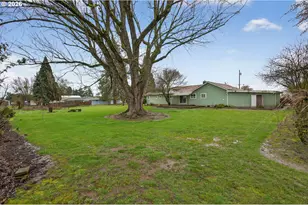 1605 NE Walnut Ave, McMinnville, OR 97128 - Photo 25