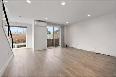 7204 SE Steele St, Portland, OR 97206 - Photo 5