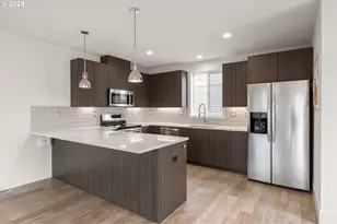 7204 SE Steele St, Portland, OR 97206 - Photo 9