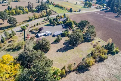 93940 River Rd, Junction City, OR 97448 - Photo 43