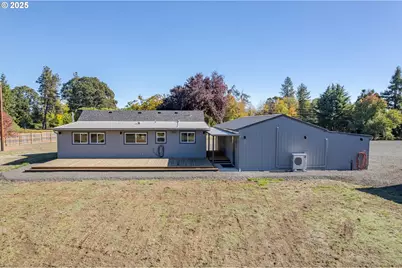 93940 River Rd, Junction City, OR 97448 - Photo 37